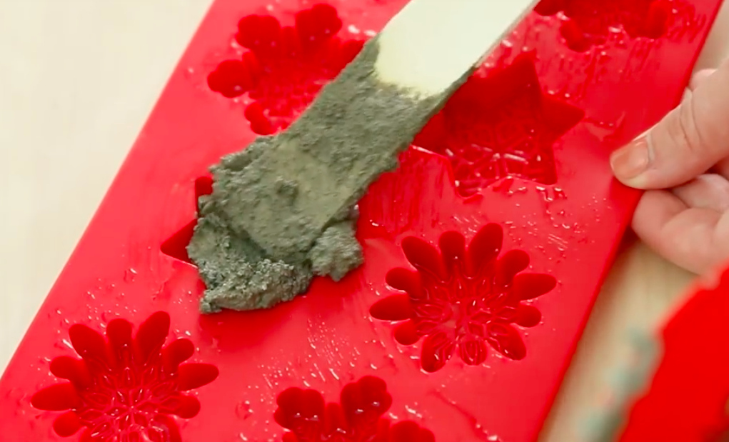 What She Makes By Putting Cement Into Silicone Molds Is BRILLIANT
